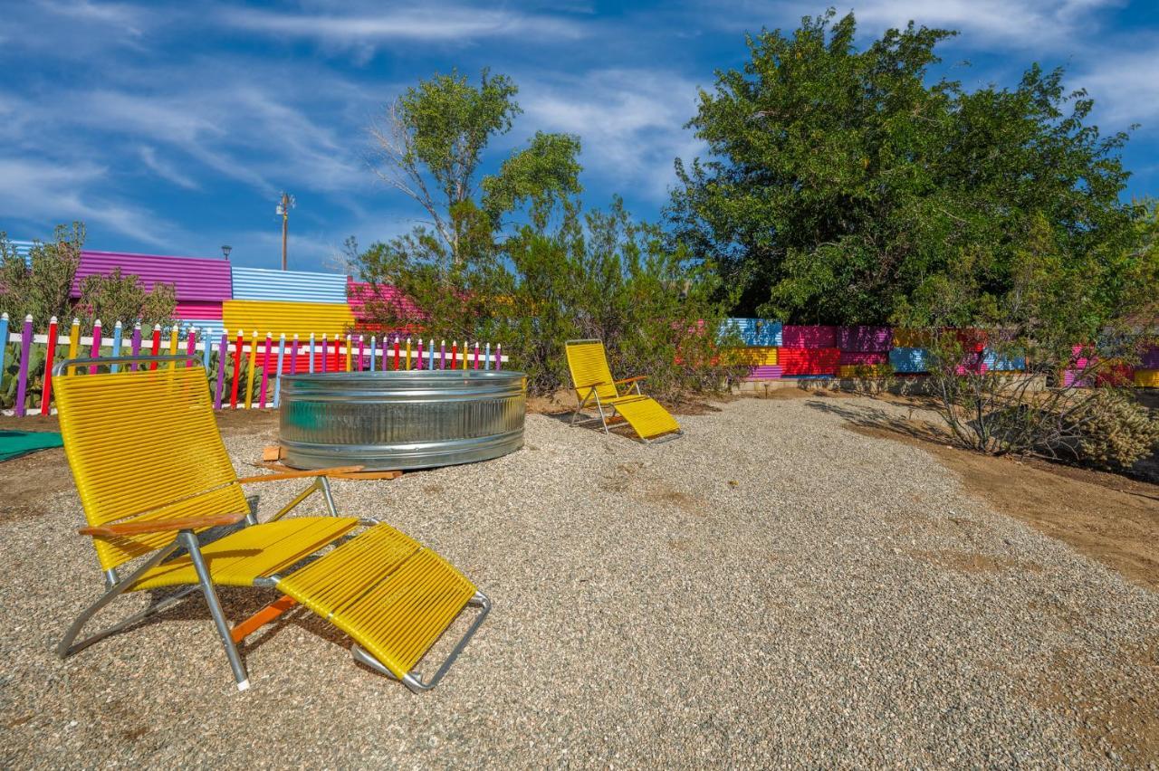 @ Marbella Lane - Rainbow House Glampers Paradise Joshua Tree Extérieur photo
