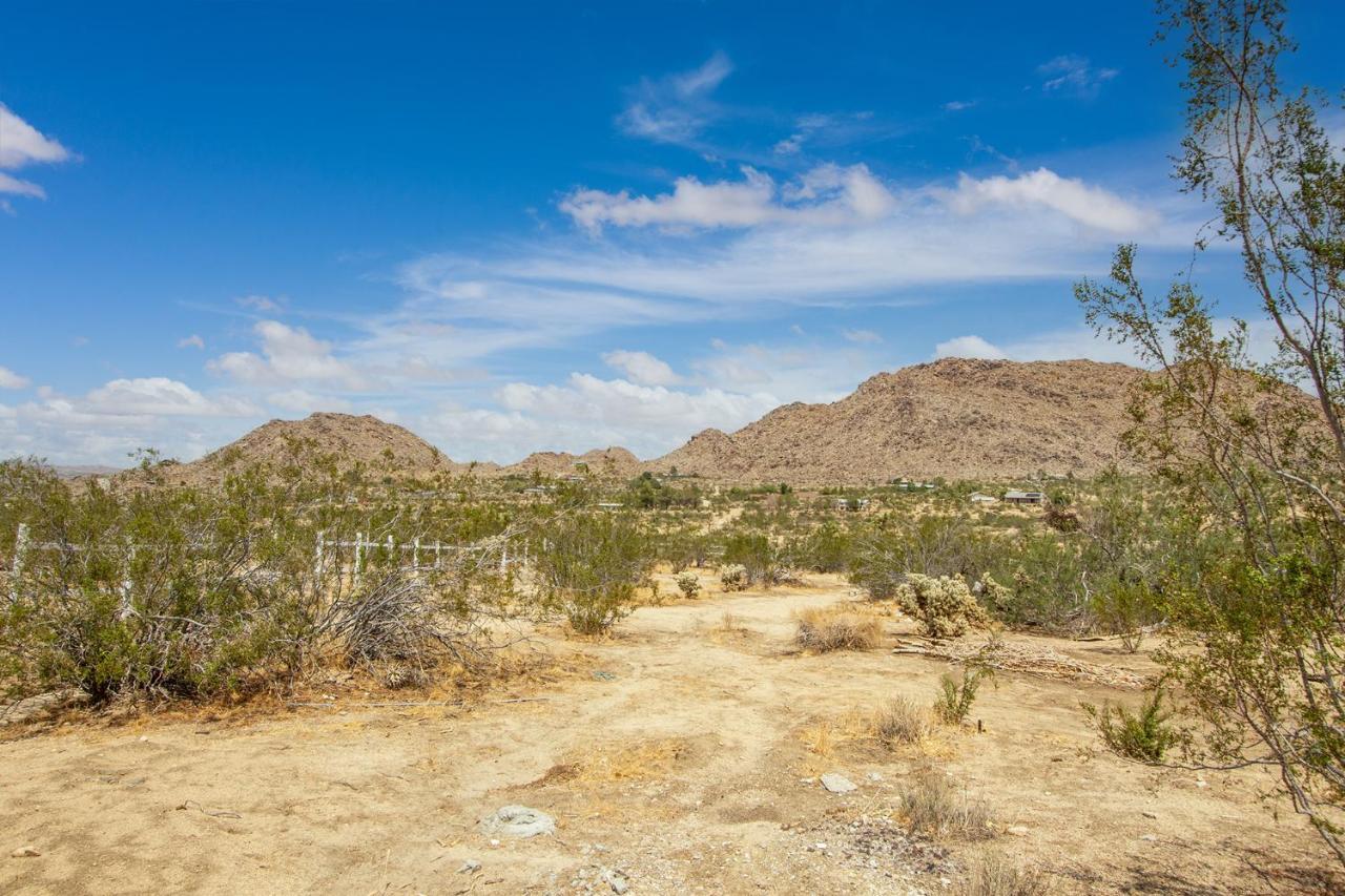 @ Marbella Lane - Rainbow House Glampers Paradise Joshua Tree Extérieur photo